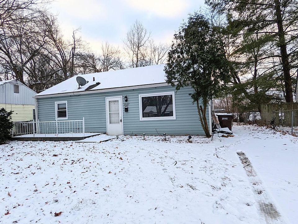 1st image of 2027 Catalpa Ave