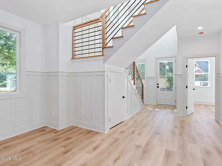 1106 Tree Canopy Way — Photo 15