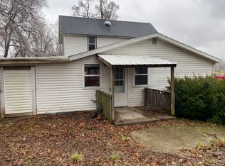 503 S Commerce St, Crane, MO 65633