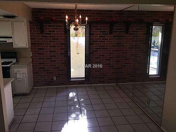 3rd image of 1405 Vegas Valley Dr APT 184