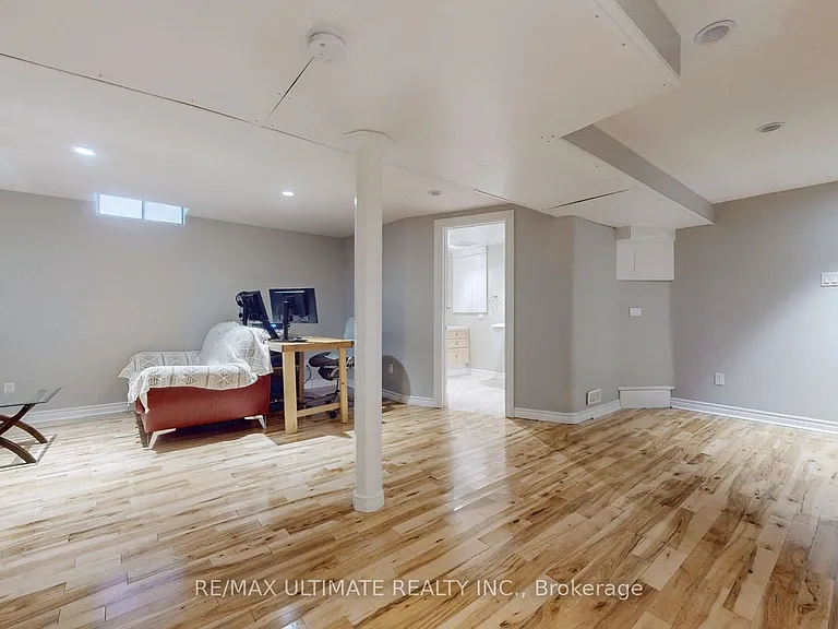 3081 Olympus Mews — Photo 31