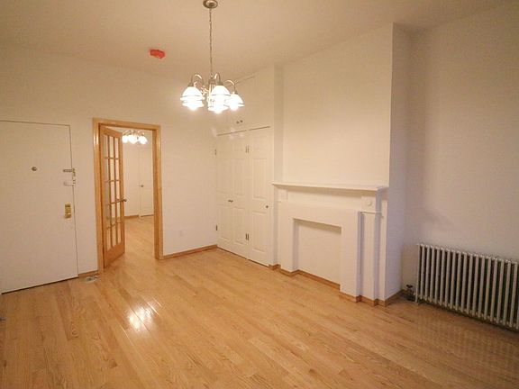 2nd image of 378 McGuinness Blvd APT 4R