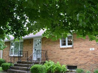 53 Frederick St, Waynesburg, OH 44688