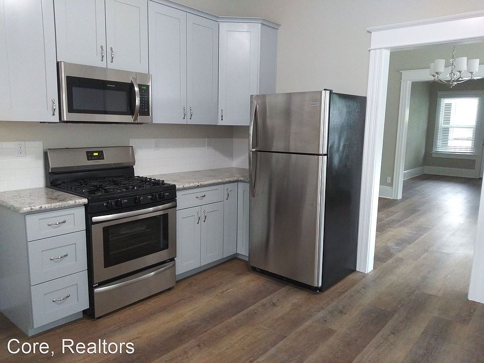 1st image of 1607 SE 12th Ave #10361219