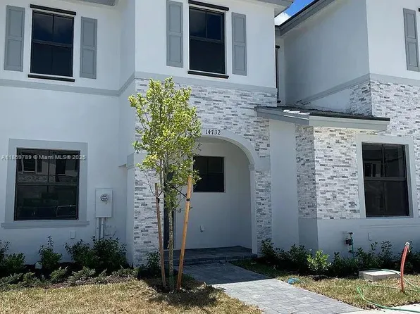14732 SW 181st Ter #14732, Miami, FL 33187