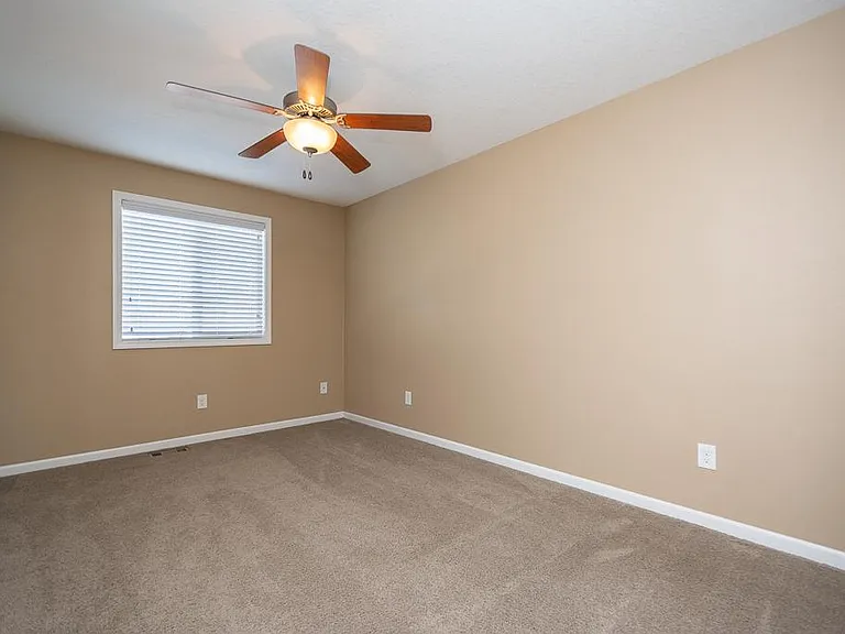 3719 Marigold Dr — Photo 13