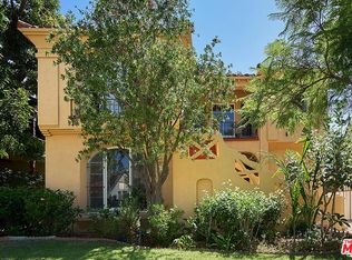 1122 S Point View St, Los Angeles, CA 90035