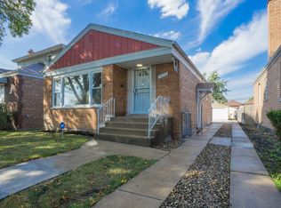 3544 W 73rd St, Chicago, IL 60629