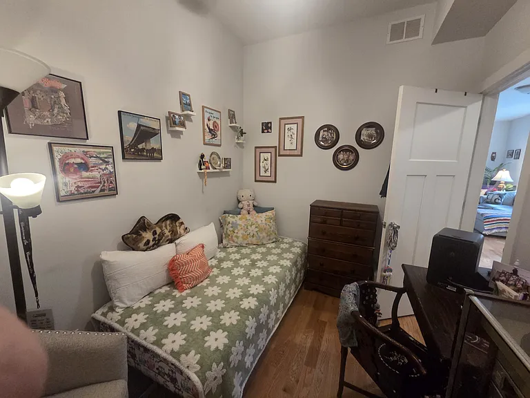 1311 N Western Ave #2R — Photo 10