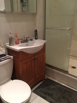 Rented by Aryeh Realty | media 26