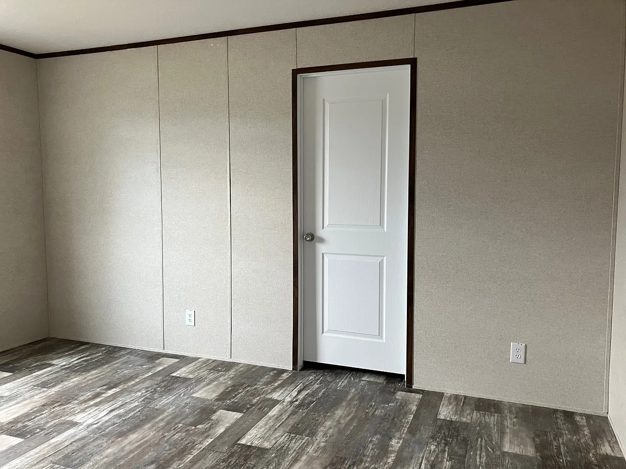 Oak Grove Village — Photo 2