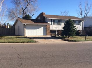6826 W Portland Pl, Littleton, CO 80128
