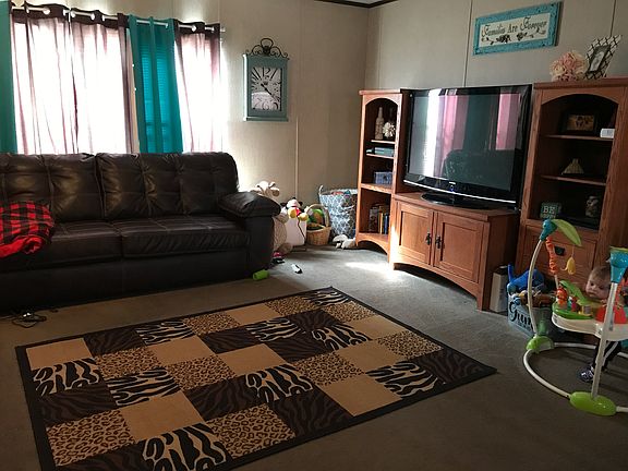 5th image of 1134 Missouri St