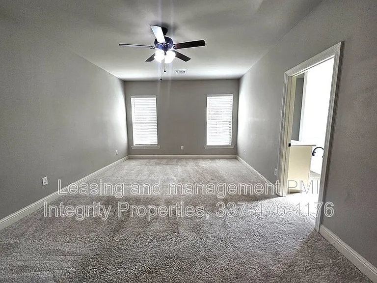 39083 Harrier St — Photo 10
