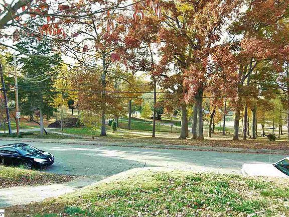 4th image of 129 S Cleveland Park Dr