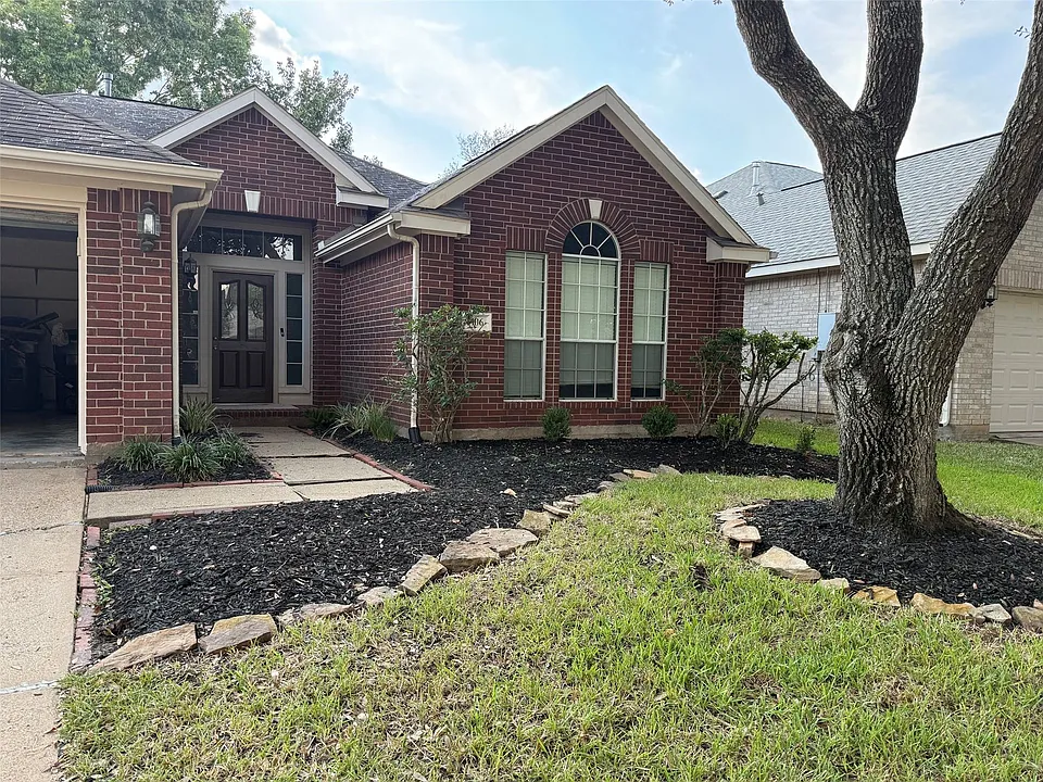 1106 Kerri Ct