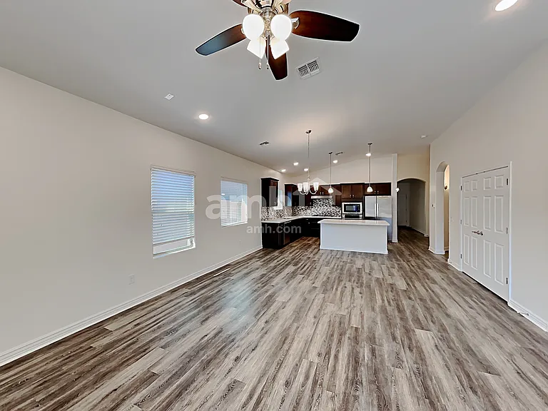 9081 W Blue Saguaro St — Photo 6