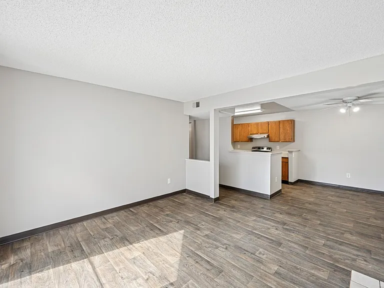 Greensview — Photo 72
