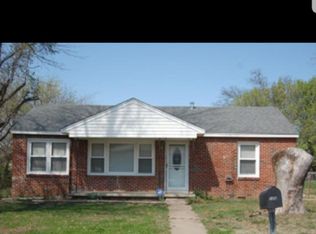 126 W Pittsburg Pl, Broken Arrow, OK 74012