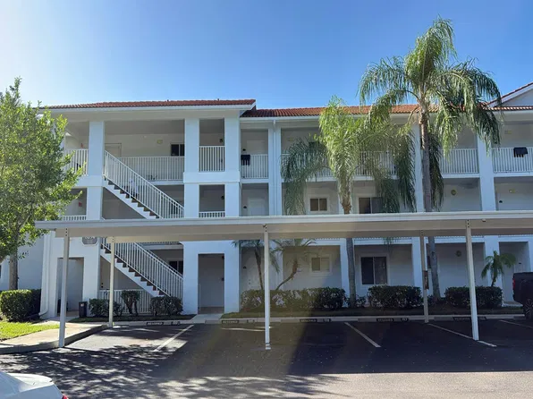 8234 Key Royal Cir APT 525, Naples, FL 34119