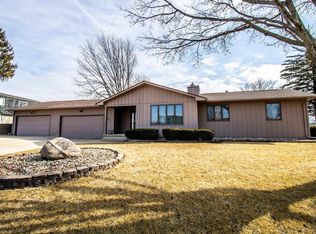 641 Colby Rd, Waterloo, IA 50701