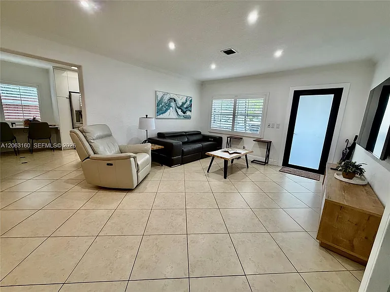 5744 SW 54th Ter — Photo 14