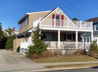 317 42nd St, Avalon, NJ 08202