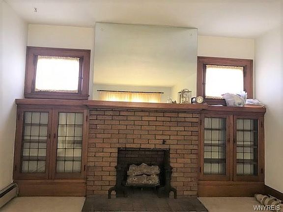 3rd image of 85 Crescent Ave