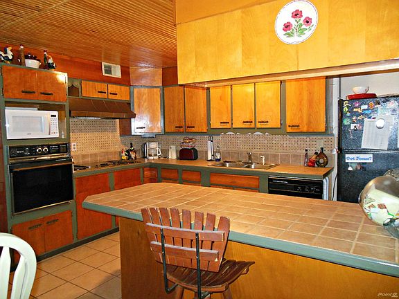Kitchen with Tiled Countertops