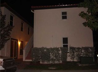 16940 SW 95th St, Miami, FL 33196