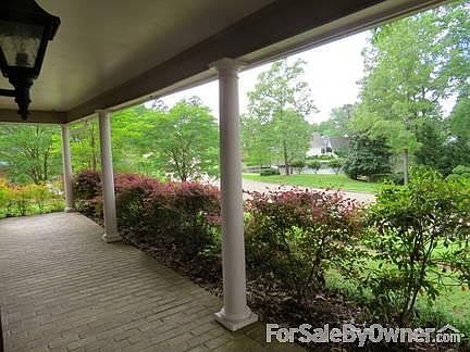 Tons of pantry and storage Mudroom