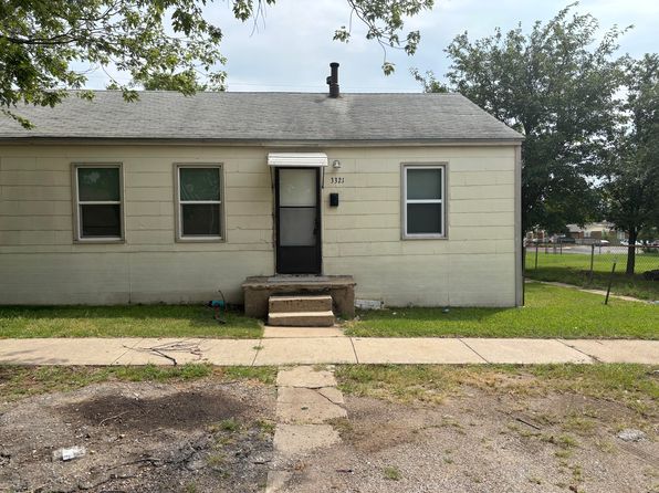 3321 E Neely Ct