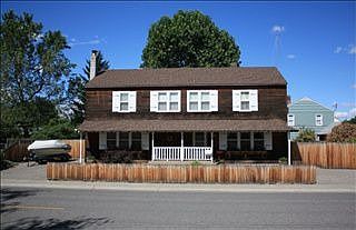 2nd image of 229 Jadwin Ave
