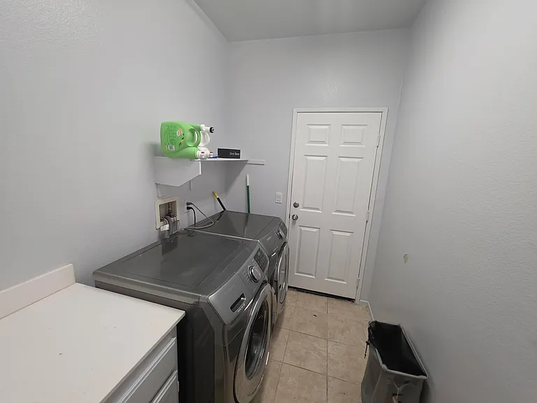 Westwind Ln — Photo 8