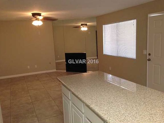 5th image of 705 Rock Springs Dr APT 101