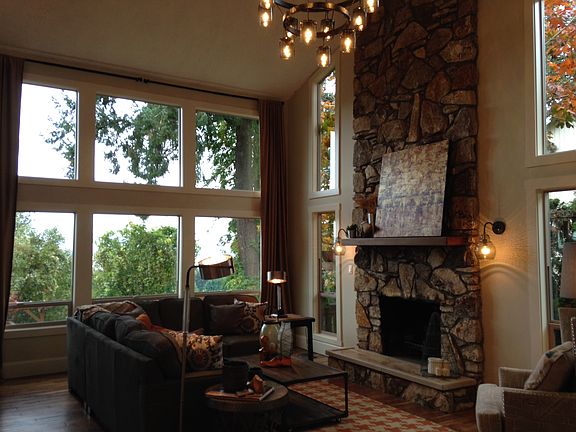 3rd image of 6604 NW Dogwood Dr