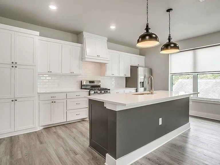 2716 Forest Park Blvd — Photo 28