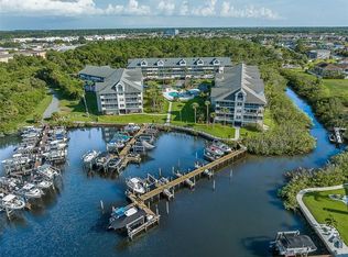 5537 Sea Forest Dr APT 301, New Port Richey, FL 34652