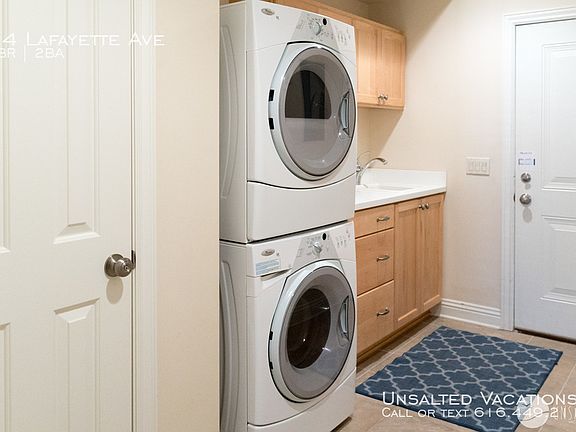 4th image of 14 Lafayette Ave