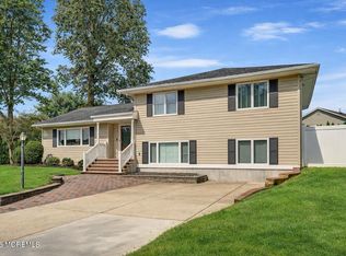 27 Stevens Avenue, West Long Branch, NJ 07764