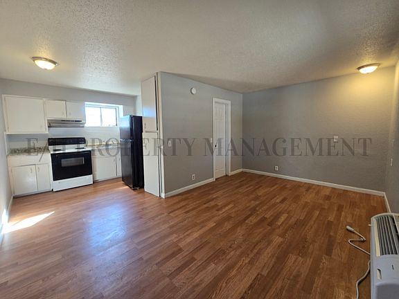 2nd image of 1924 S Broadway Ave APT 30