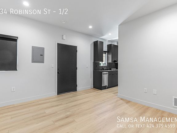 4th image of 134 Robinson St #1/2