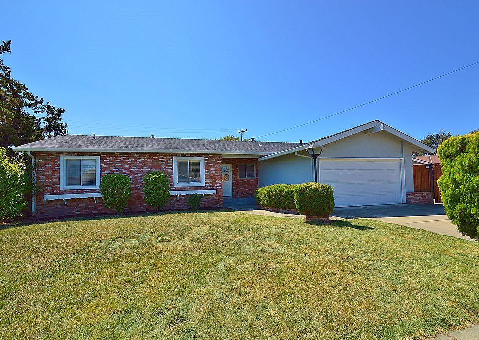 1st image of 7432 Bedford Ct
