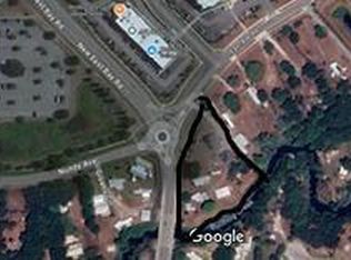 10642 E Bay Rd, Gibsonton, FL 33534