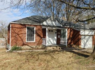 3627 Green Park Rd, Saint Louis, MO 63125