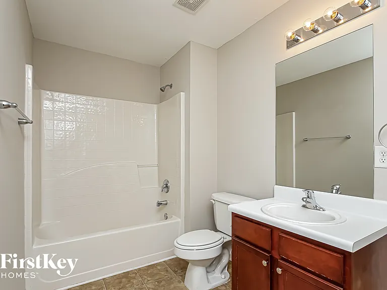 176 Darbys Run Ct — Photo 12