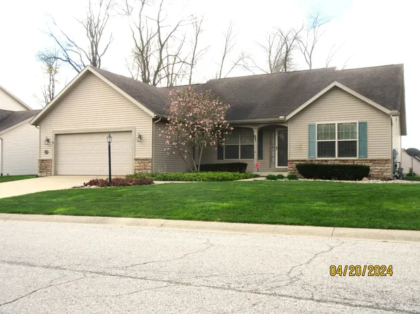 25768 Rolling Hills Dr, South Bend, IN 46628