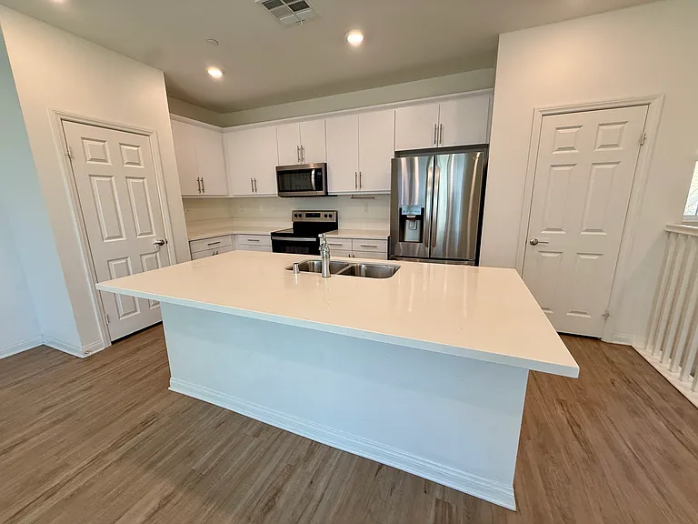 365 Fitzpatrick Rd #101 — Photo 1