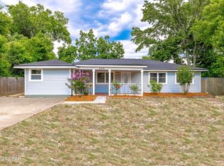 104 Manistee Dr, Panama City Beach, FL 32413