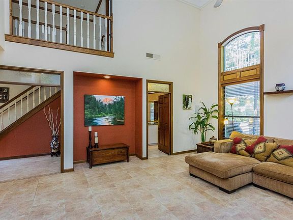 4th image of 509 E Chesapeake Cir
